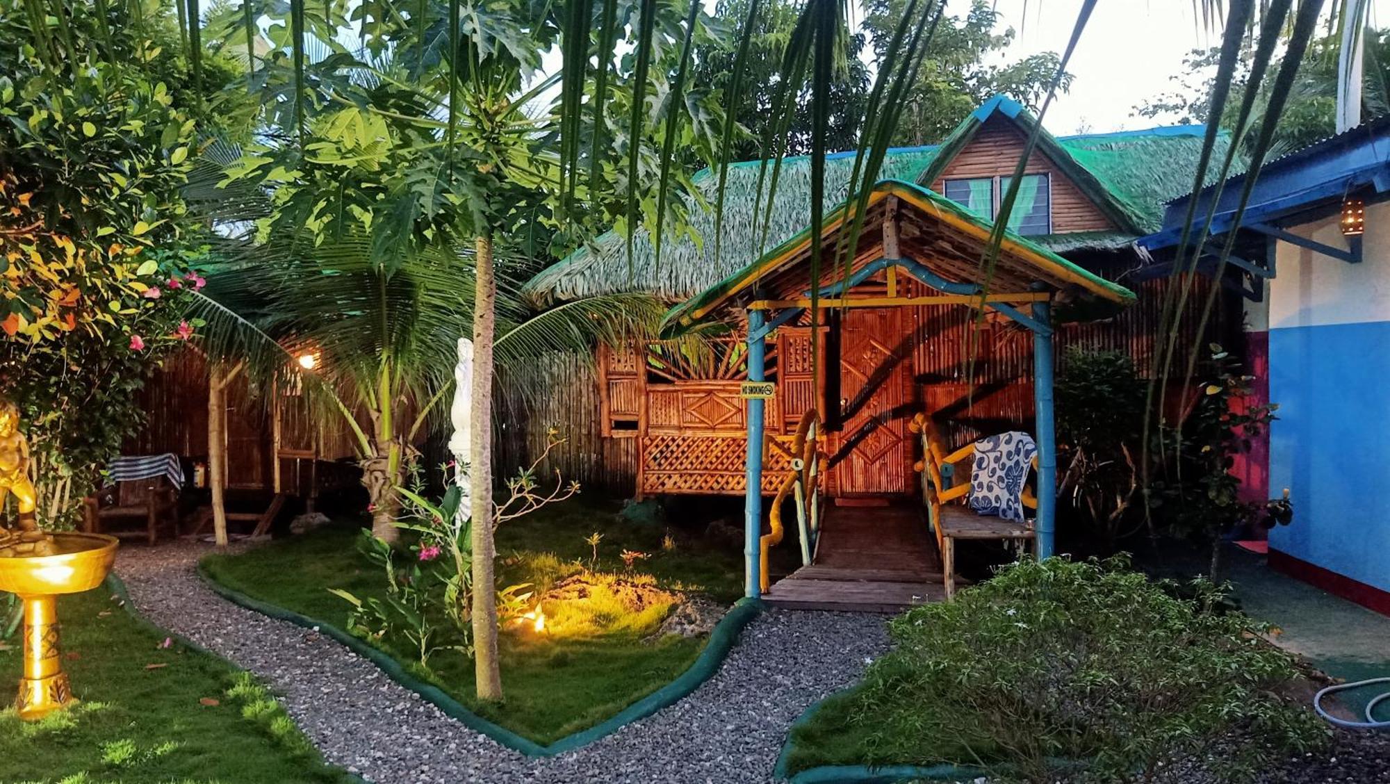 Moalboal Bamboo House / Rooms Dış mekan fotoğraf