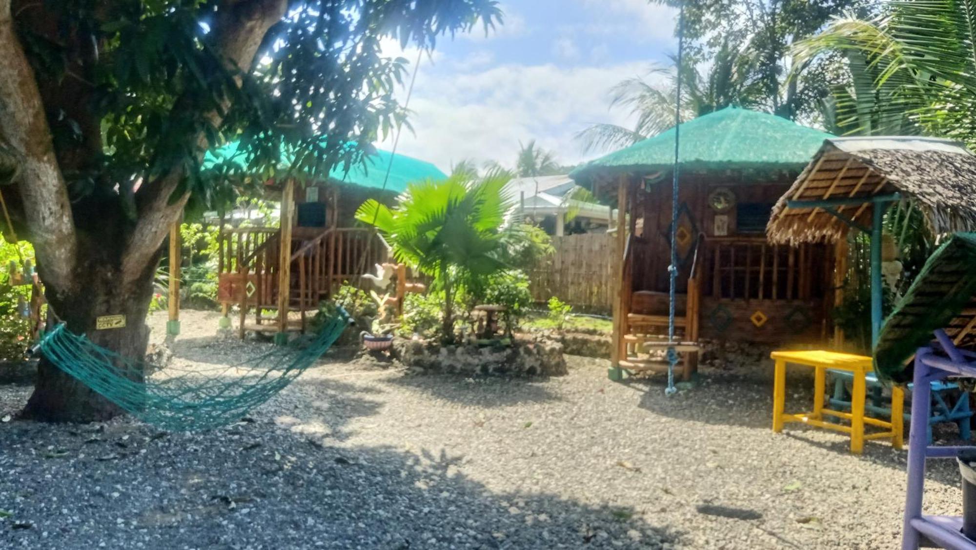 Moalboal Bamboo House / Rooms Oda fotoğraf
